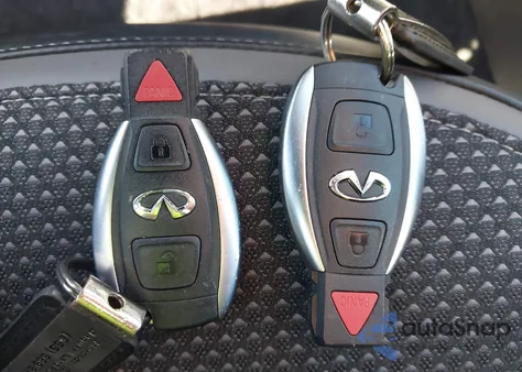 2019 Infiniti Qx30 Luxe z USA, uszkodzony, nr VIN SJKCH5CR8KA008936